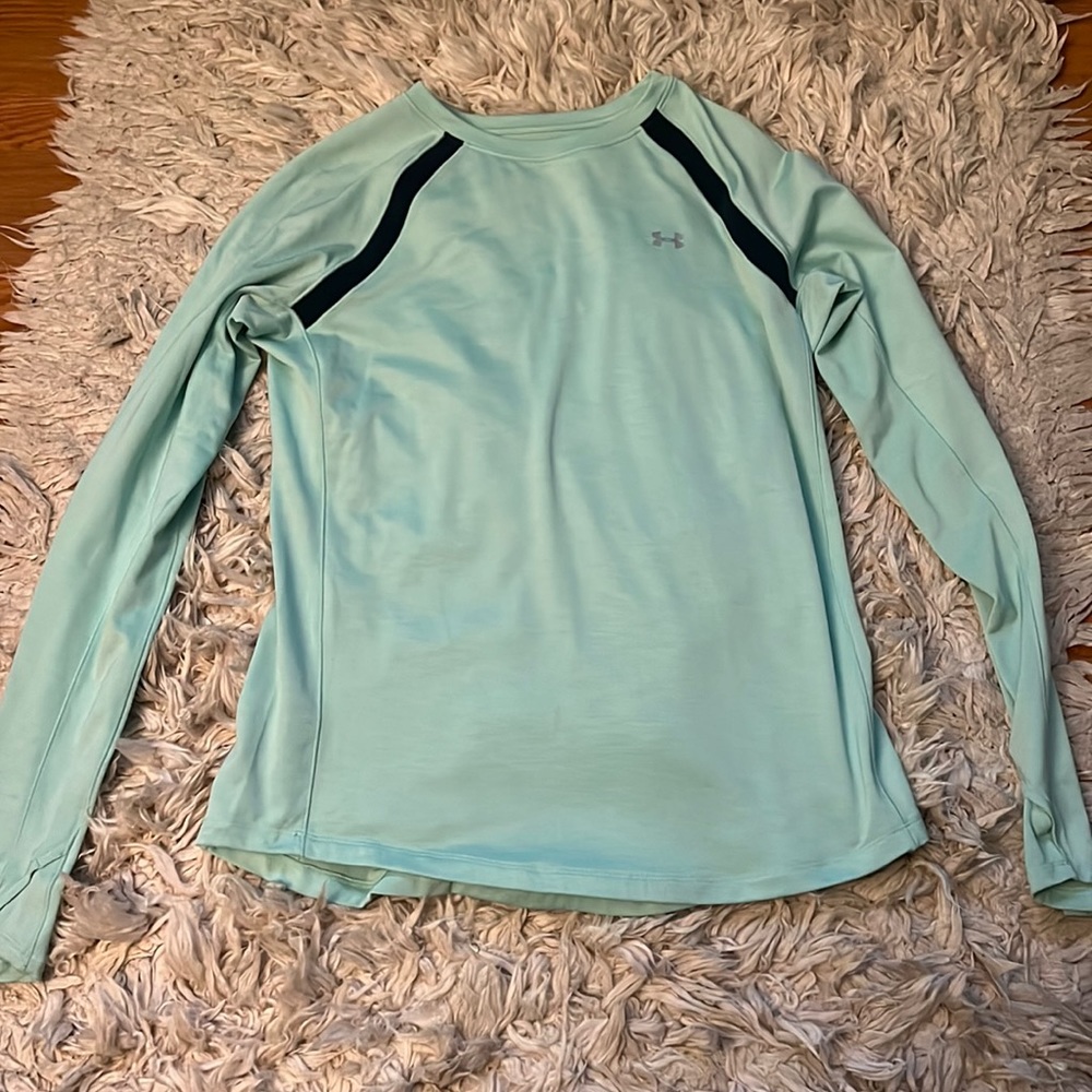 Under Armour Top